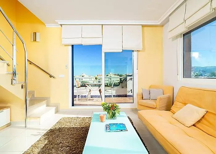 Apartment Atico Medina Molins